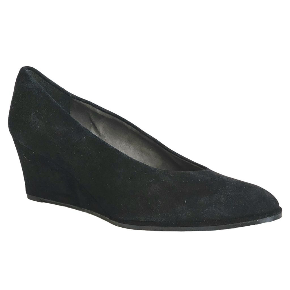 STUART WEITZMAN Black Suede Wedge Pumps Size 8